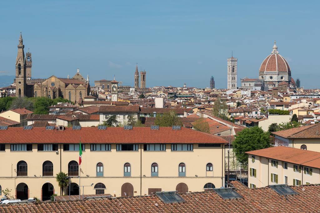 Roommo Lungarno Florence Buitenkant foto