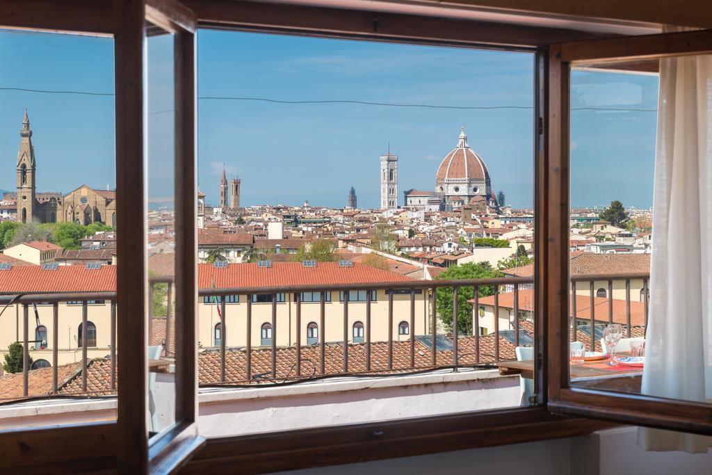 Roommo Lungarno Florence Buitenkant foto