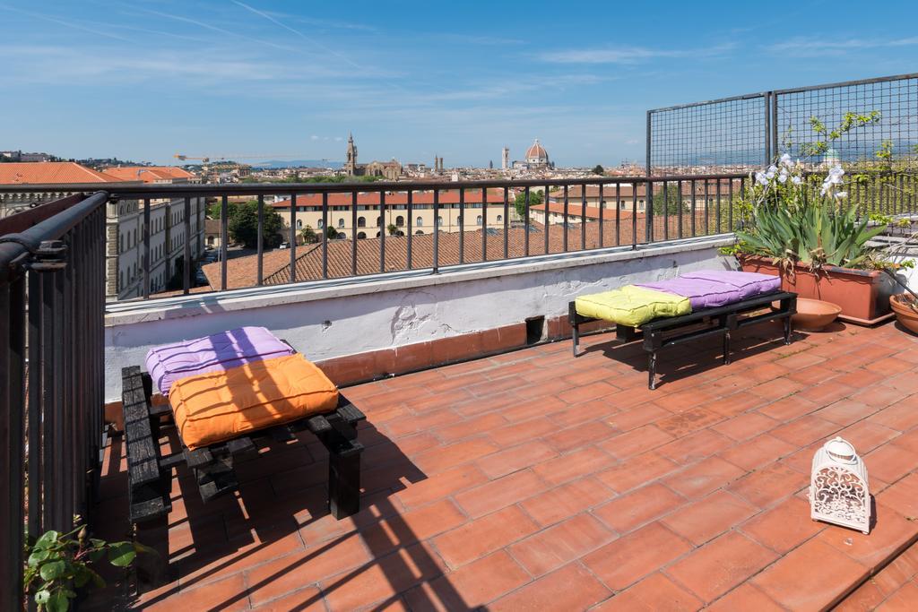 Roommo Lungarno Florence Buitenkant foto