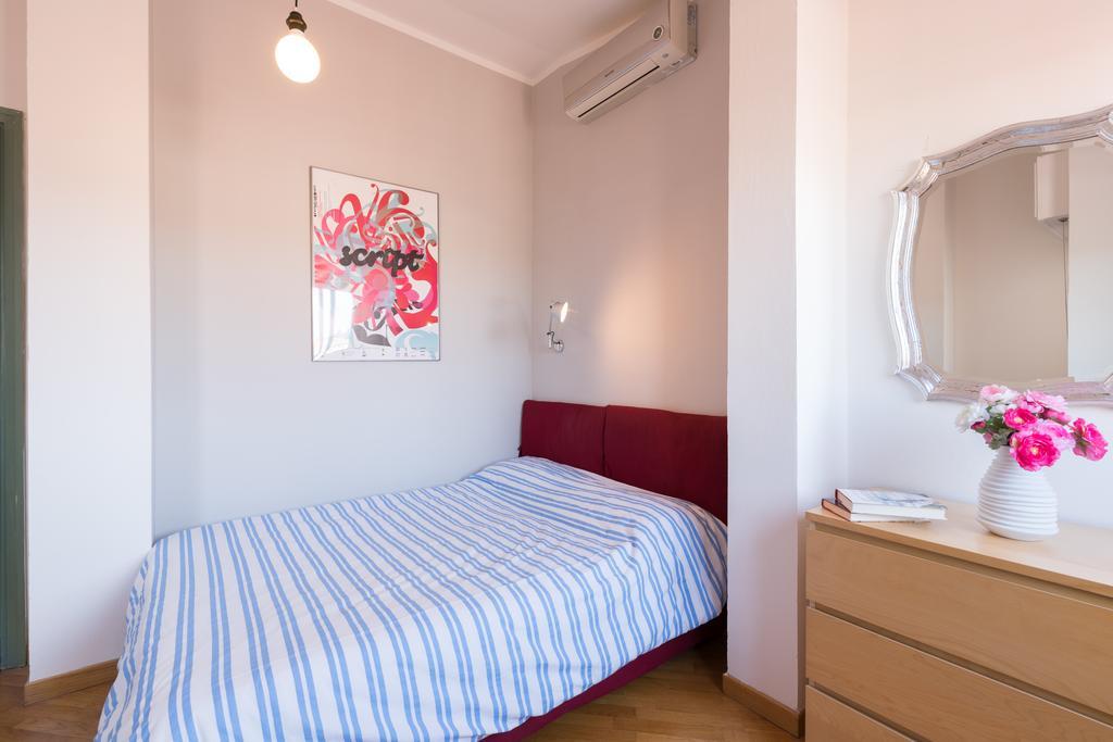 Roommo Lungarno Florence Buitenkant foto
