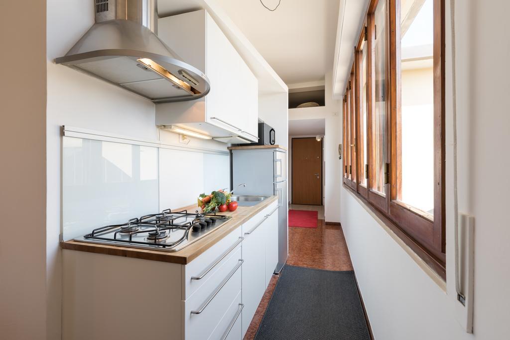 Roommo Lungarno Florence Buitenkant foto