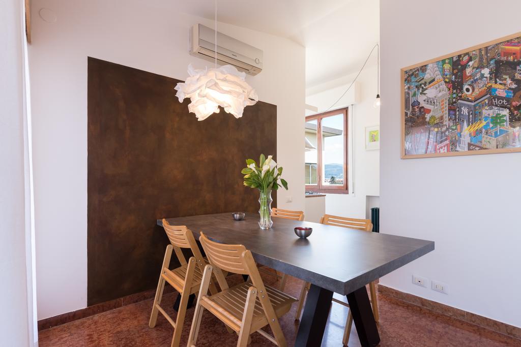 Roommo Lungarno Florence Buitenkant foto