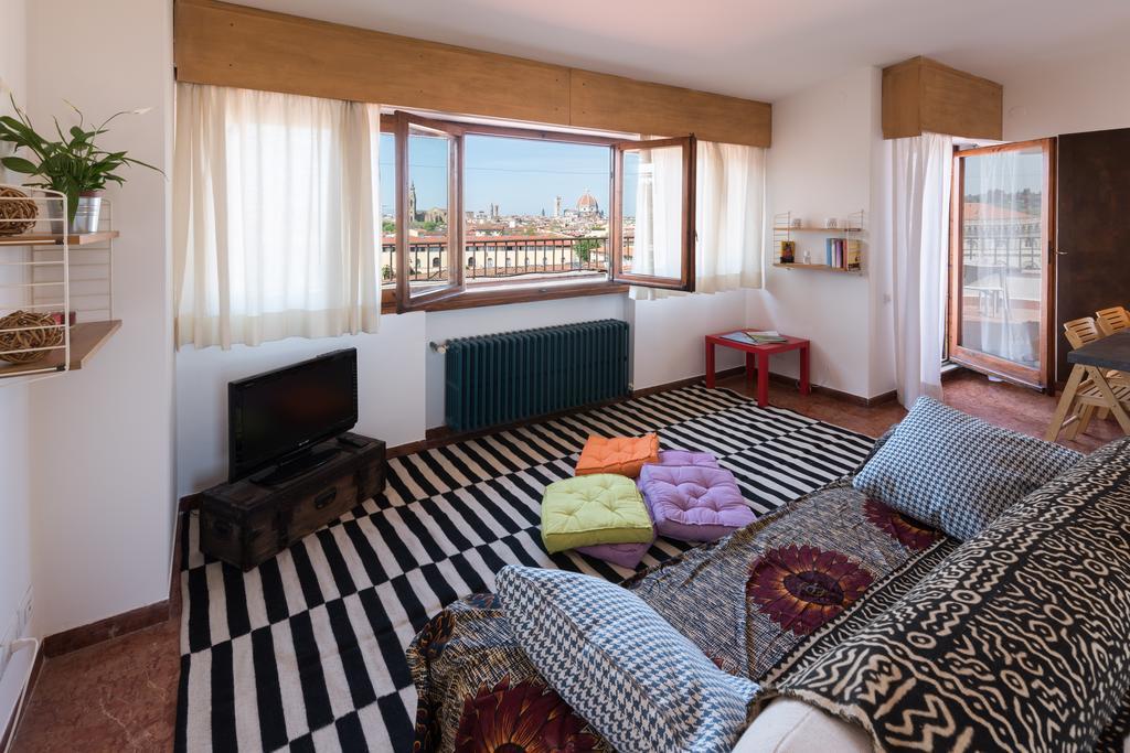 Roommo Lungarno Florence Buitenkant foto